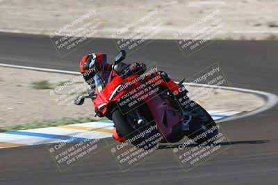 media/Nov-01-2025-TrackDaz (Sat) [[2b4d5192bc]]/C Group/1040pm (Turn 3)/